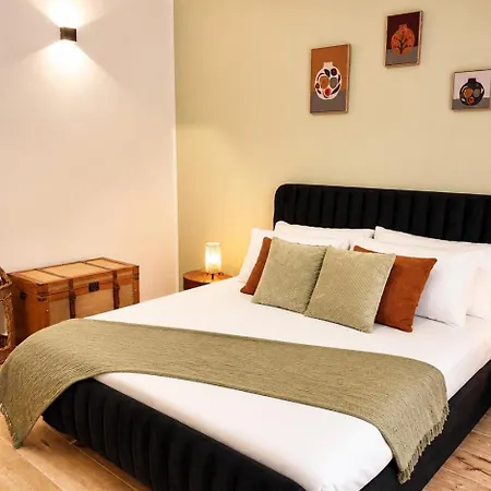 La Maison D'amalia - An Exclusive Boutique With Breakfast *