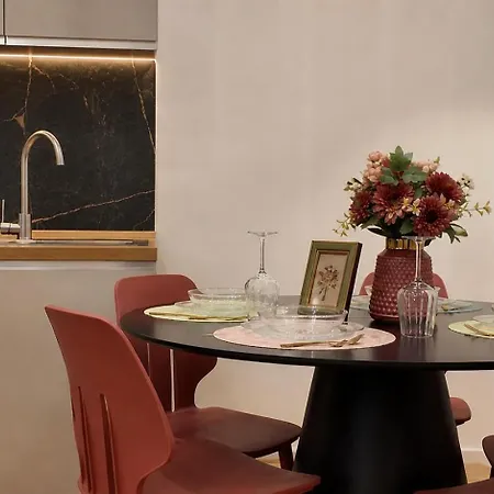 La Maison D'amalia - An Exclusive Boutique With Breakfast